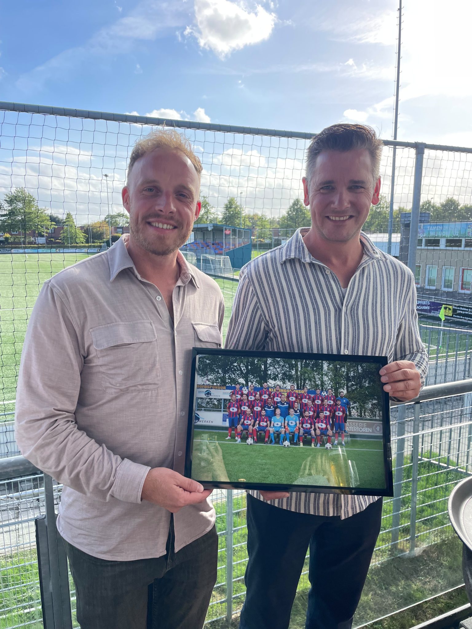 Simons Dakwerken eerste balsponsor seizoen 2026-2027